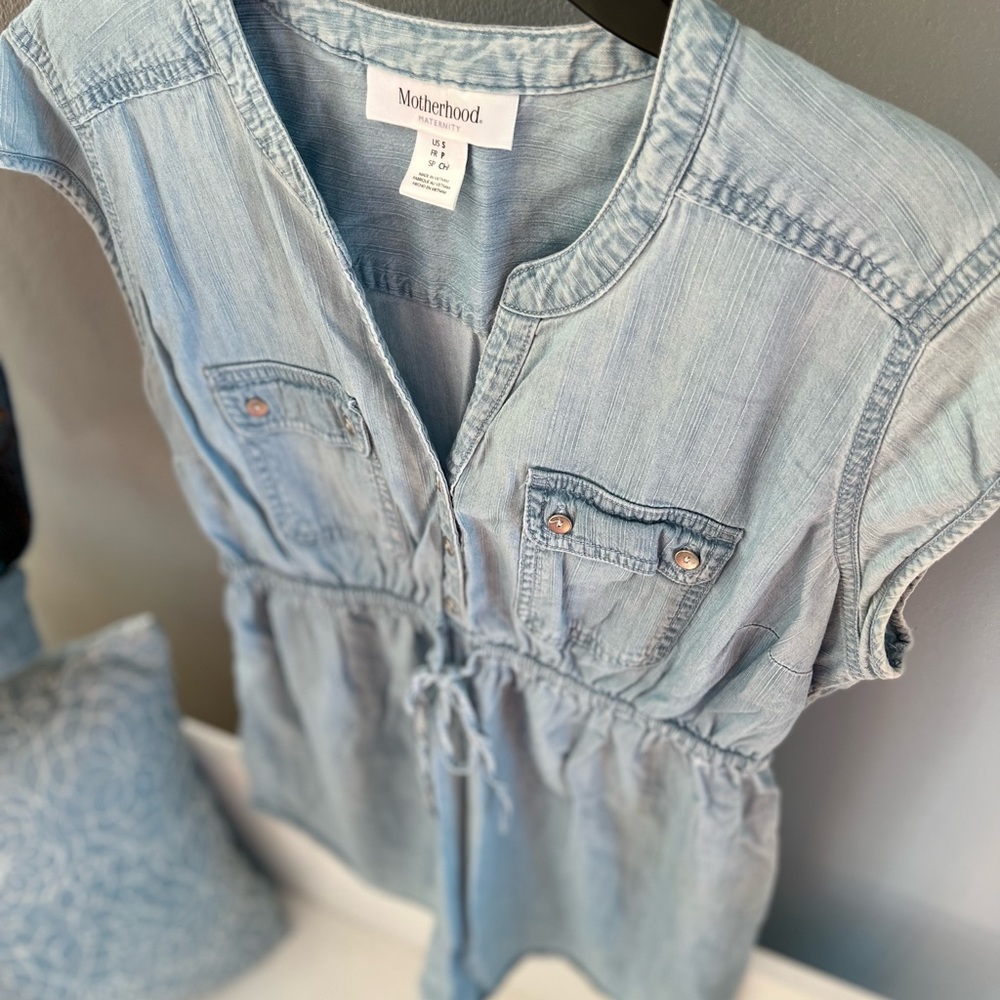 Motherhood Maternity Chambray Button Front Top